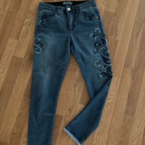Democracy skinny jeans with “Ab”Solution